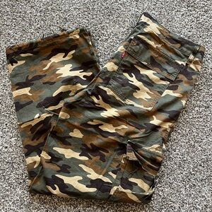 Levi's Women's Camouflage Cargo Pants